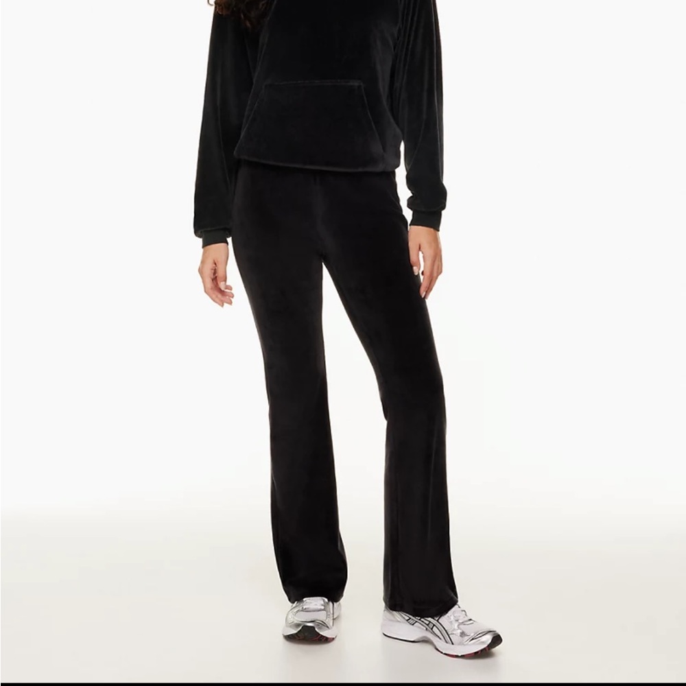 Wilfred black velour pants